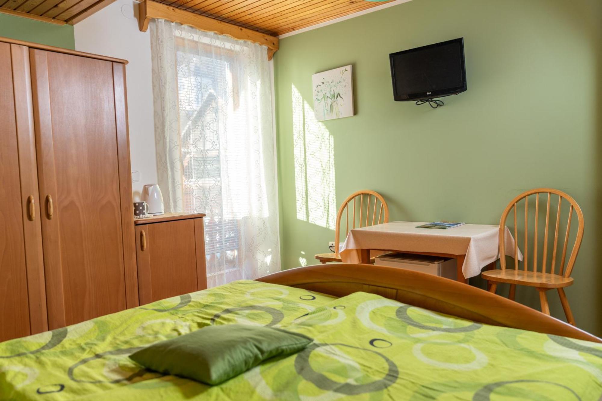 Apartments And Rooms Hodnik Slavko Bohinj Eksteriør billede