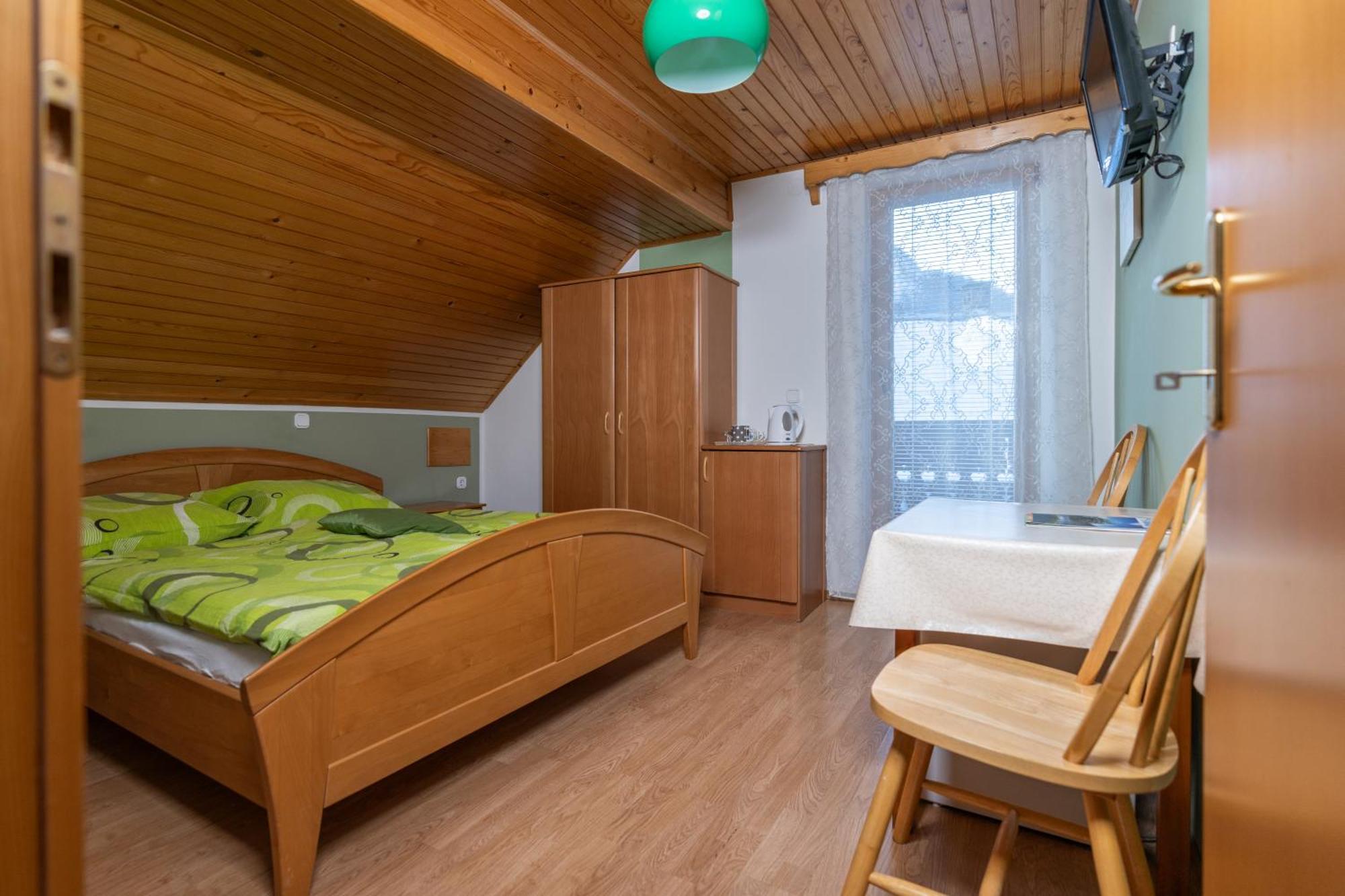 Apartments And Rooms Hodnik Slavko Bohinj Eksteriør billede